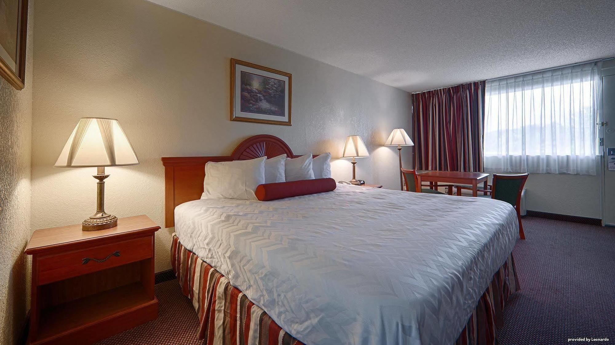 Best Western Milton Inn Блерсвілл Екстер'єр фото