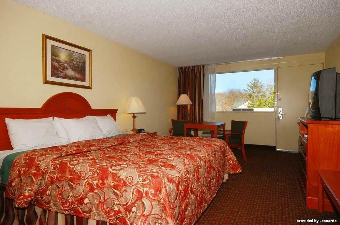 Best Western Milton Inn Блерсвілл Номер фото